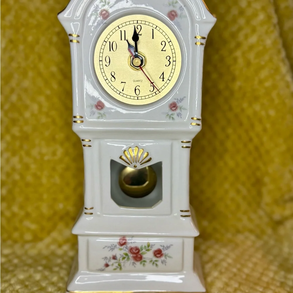 Vintage Floral Ceramic Mantel Clock ~ Grandfather Clock
